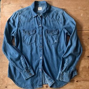 GAP Blue Denim Button-Down Shirt with Studded Pockets